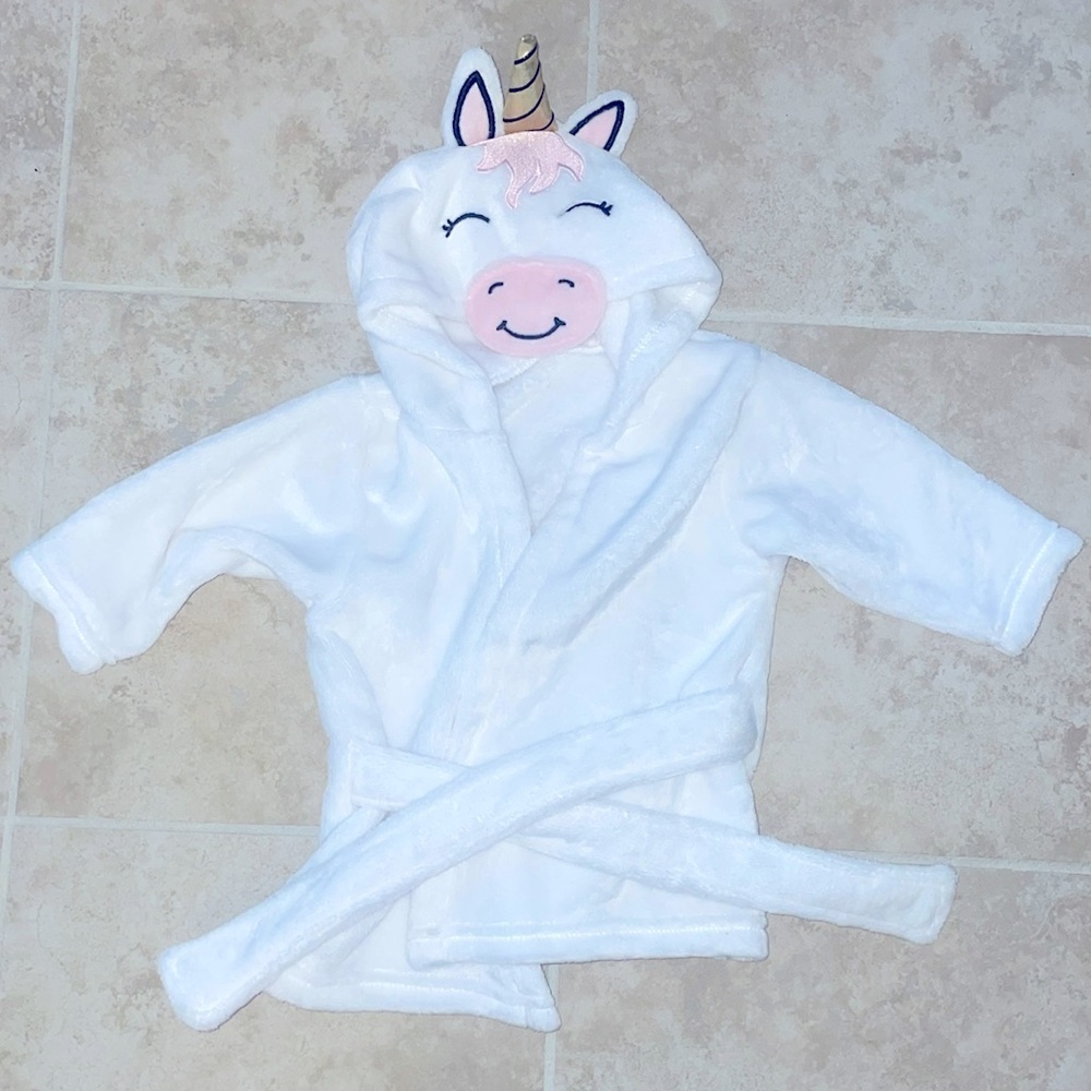 Unicorn Robe Like-New‎ Size 12-24M​